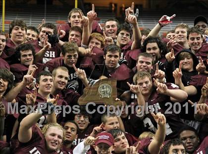 Thumbnail 1 in Harrison vs. Aquinas (NYSPHSAA Class A Final) photogallery.