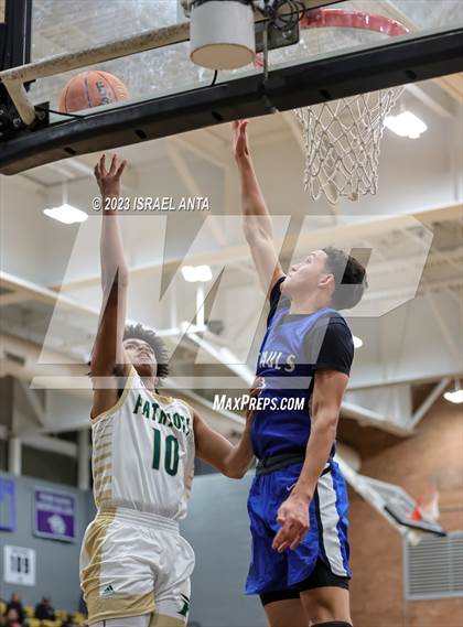 Thumbnail 1 in Pinecrest vs. St. Pauls (2023 Robeson County Shootout) photogallery.