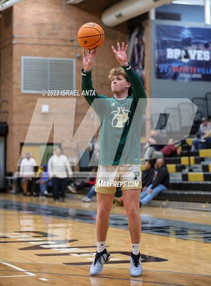 Thumbnail 3 in Pinecrest vs. St. Pauls (2023 Robeson County Shootout) photogallery.