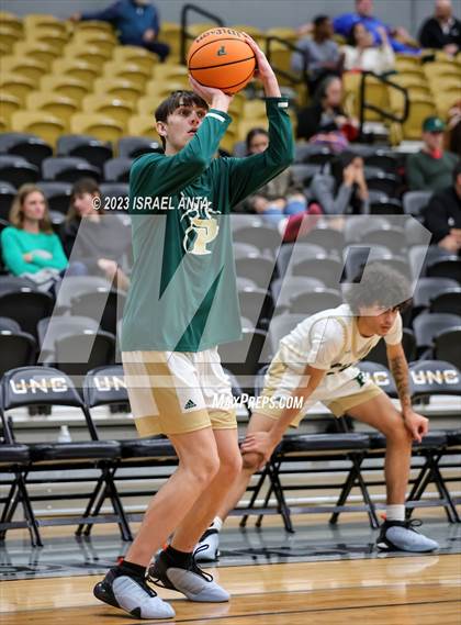 Thumbnail 2 in Pinecrest vs. St. Pauls (2023 Robeson County Shootout) photogallery.