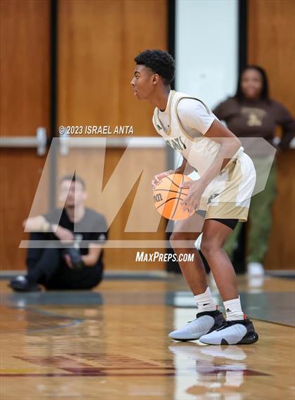 Thumbnail 2 in Pinecrest vs. St. Pauls (2023 Robeson County Shootout) photogallery.