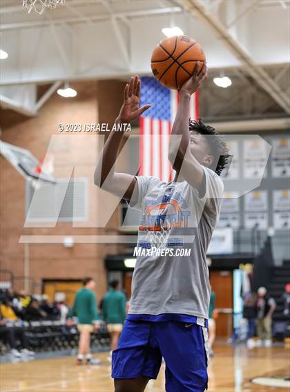 Thumbnail 3 in Pinecrest vs. St. Pauls (2023 Robeson County Shootout) photogallery.