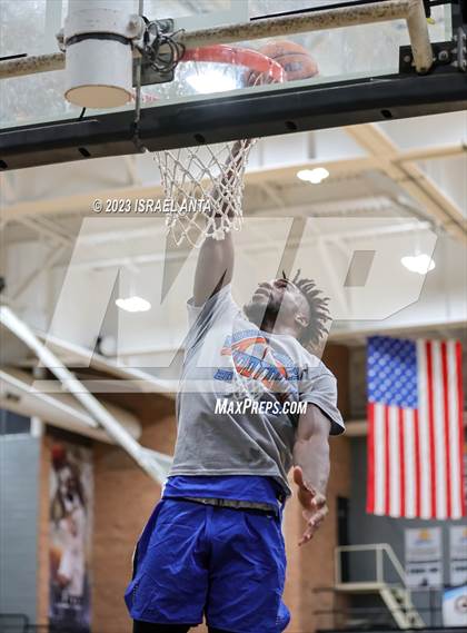 Thumbnail 1 in Pinecrest vs. St. Pauls (2023 Robeson County Shootout) photogallery.