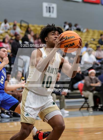 Thumbnail 2 in Pinecrest vs. St. Pauls (2023 Robeson County Shootout) photogallery.