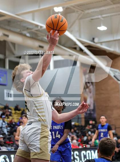 Thumbnail 1 in Pinecrest vs. St. Pauls (2023 Robeson County Shootout) photogallery.
