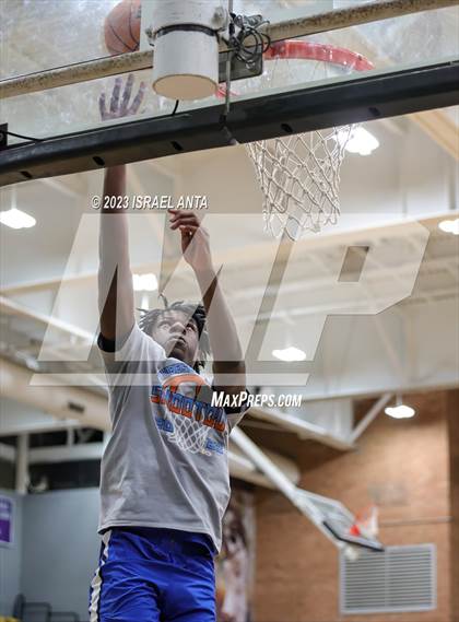 Thumbnail 3 in Pinecrest vs. St. Pauls (2023 Robeson County Shootout) photogallery.
