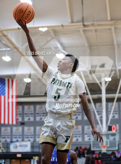Thumbnail 2 in Pinecrest vs. St. Pauls (2023 Robeson County Shootout) photogallery.