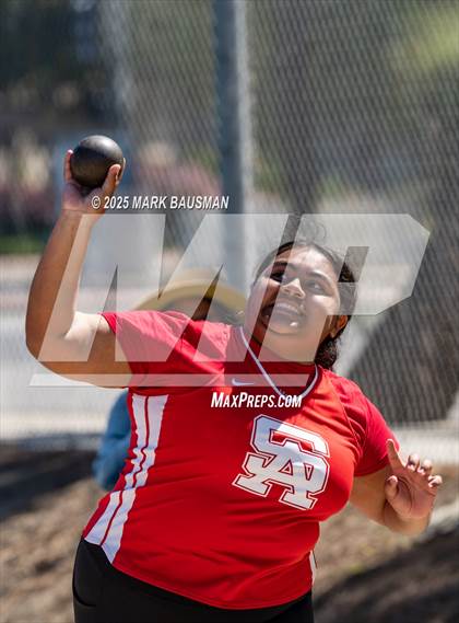 Thumbnail 1 in VR vs. Santa Ana photogallery.