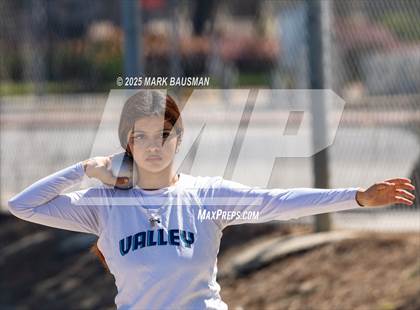 Thumbnail 1 in VR vs. Santa Ana photogallery.