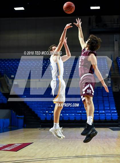 Thumbnail 2 in Mount Ida vs. Lakeside photogallery.