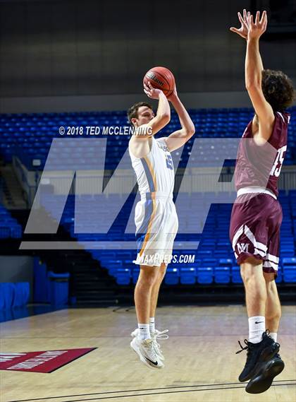 Thumbnail 3 in Mount Ida vs. Lakeside photogallery.