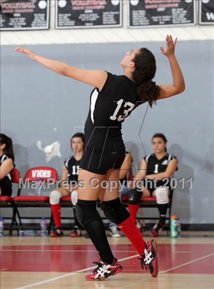 Thumbnail 1 in Arleta @ Verdugo Hills photogallery.