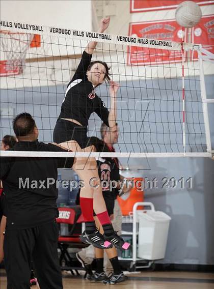 Thumbnail 2 in Arleta @ Verdugo Hills photogallery.