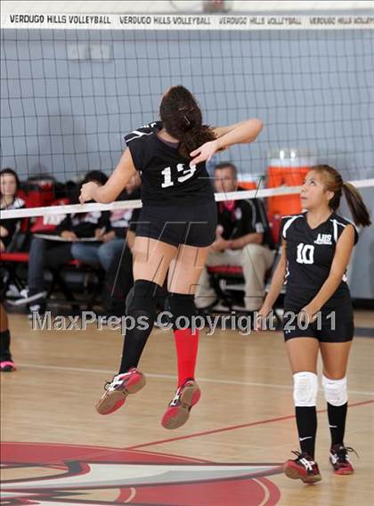 Thumbnail 1 in Arleta @ Verdugo Hills photogallery.