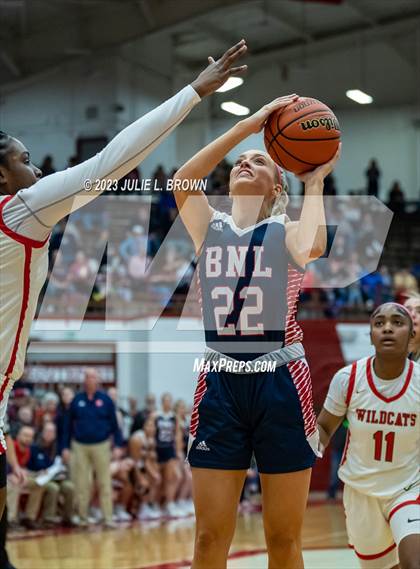 Thumbnail 3 in Bedford North Lawrence vs. Lawrence North (IHSAA 4A Semi-state Championship) photogallery.