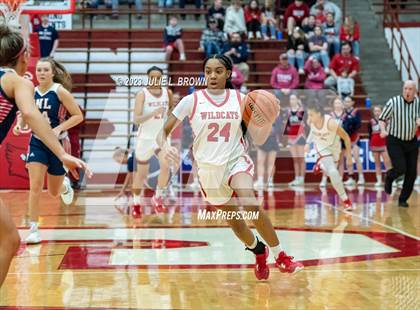 Thumbnail 1 in Bedford North Lawrence vs. Lawrence North (IHSAA 4A Semi-state Championship) photogallery.