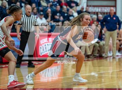 Thumbnail 1 in Bedford North Lawrence vs. Lawrence North (IHSAA 4A Semi-state Championship) photogallery.