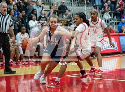 Thumbnail 1 in Bedford North Lawrence vs. Lawrence North (IHSAA 4A Semi-state Championship) photogallery.