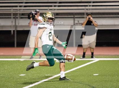 Thumbnail 3 in Garces Memorial vs. St. John Bosco (Brothers in Arms Classic) photogallery.