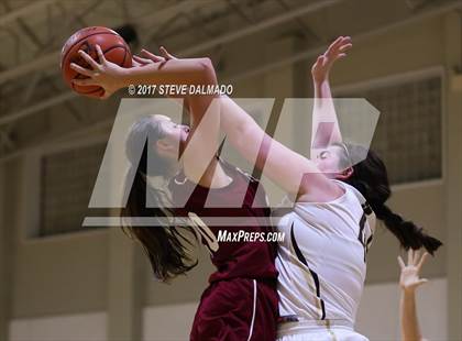 Thumbnail 2 in Mt. Carmel vs Archbishop Hannan (Allstate Sugar Bowl Classic) photogallery.