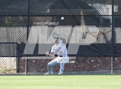Thumbnail 2 in Bishop England vs. Wando (Hanahan Invitational Tournament) photogallery.