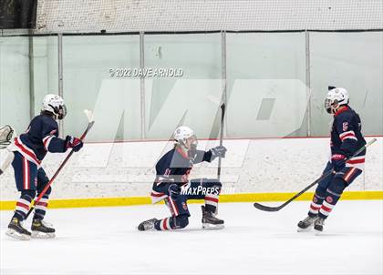 Thumbnail 2 in Central Catholic @ Austin Prep photogallery.