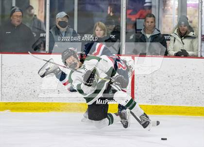 Thumbnail 1 in Central Catholic @ Austin Prep photogallery.
