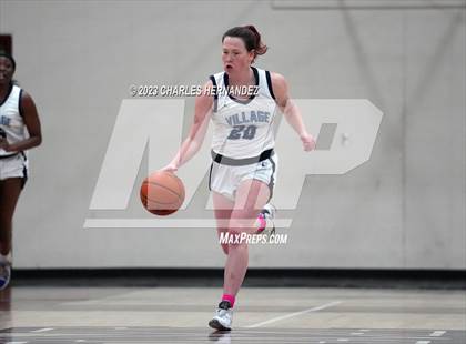 Thumbnail 2 in Village vs. Nolan Catholic (TAPPS 6A Regional Final) photogallery.