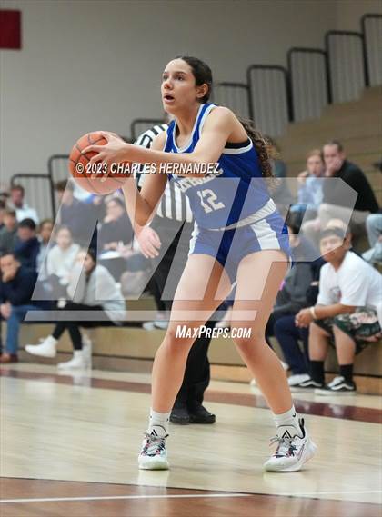 Thumbnail 3 in Village vs. Nolan Catholic (TAPPS 6A Regional Final) photogallery.