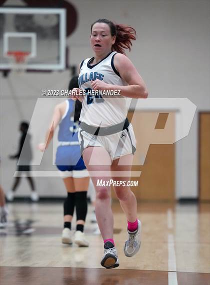 Thumbnail 1 in Village vs. Nolan Catholic (TAPPS 6A Regional Final) photogallery.