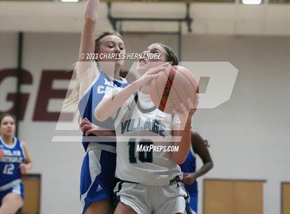 Thumbnail 2 in Village vs. Nolan Catholic (TAPPS 6A Regional Final) photogallery.