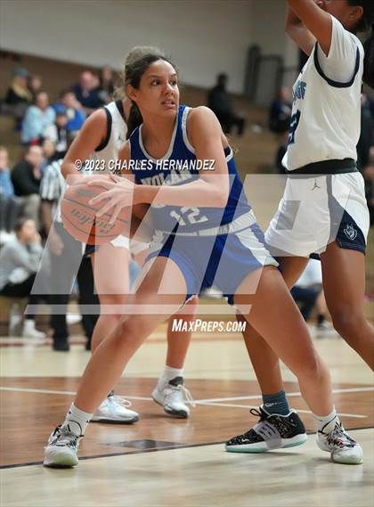 Thumbnail 3 in Village vs. Nolan Catholic (TAPPS 6A Regional Final) photogallery.