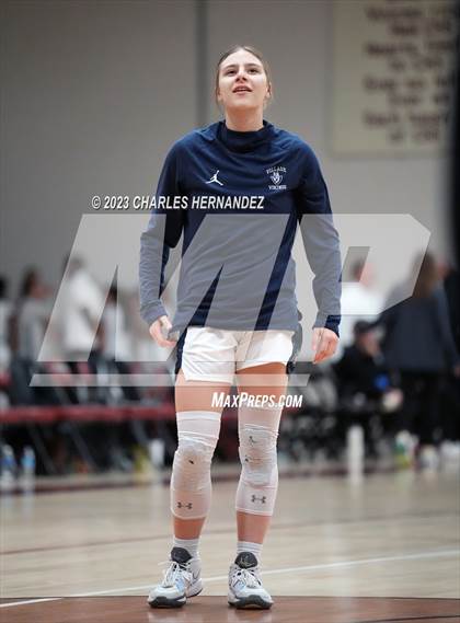 Thumbnail 3 in Village vs. Nolan Catholic (TAPPS 6A Regional Final) photogallery.