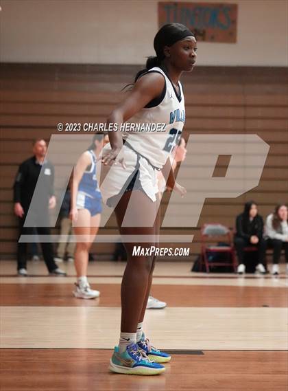 Thumbnail 2 in Village vs. Nolan Catholic (TAPPS 6A Regional Final) photogallery.