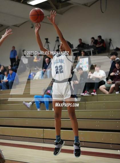 Thumbnail 3 in Village vs. Nolan Catholic (TAPPS 6A Regional Final) photogallery.