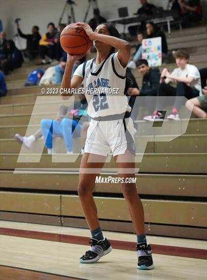 Thumbnail 3 in Village vs. Nolan Catholic (TAPPS 6A Regional Final) photogallery.