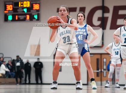 Thumbnail 2 in Village vs. Nolan Catholic (TAPPS 6A Regional Final) photogallery.