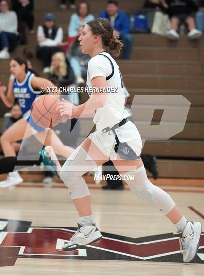 Thumbnail 2 in Village vs. Nolan Catholic (TAPPS 6A Regional Final) photogallery.