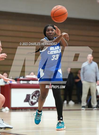 Thumbnail 1 in Village vs. Nolan Catholic (TAPPS 6A Regional Final) photogallery.