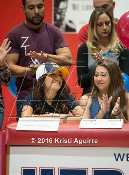 Thumbnail 3 in Heritage Signing Day Ceremony photogallery.