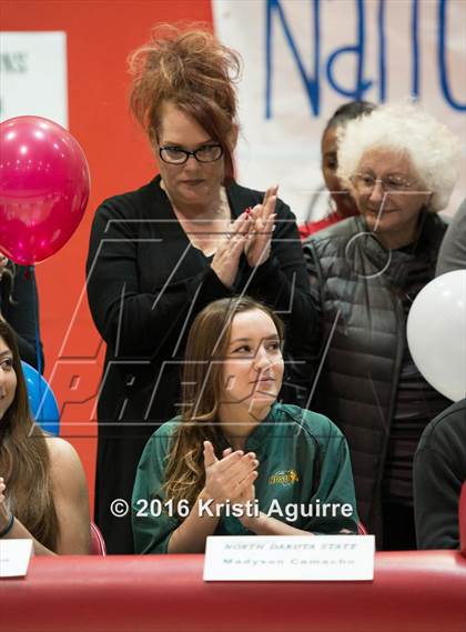 Thumbnail 3 in Heritage Signing Day Ceremony photogallery.