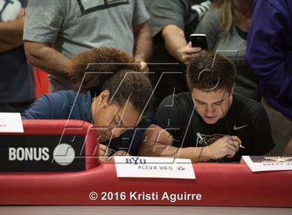 Thumbnail 3 in Heritage Signing Day Ceremony photogallery.