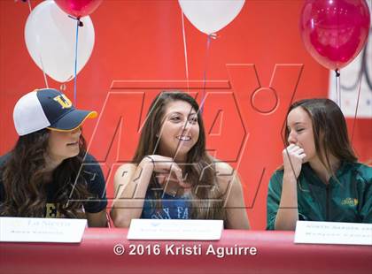 Thumbnail 1 in Heritage Signing Day Ceremony photogallery.