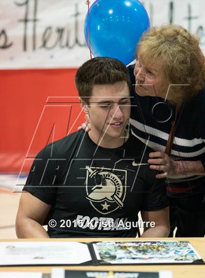 Thumbnail 2 in Heritage Signing Day Ceremony photogallery.