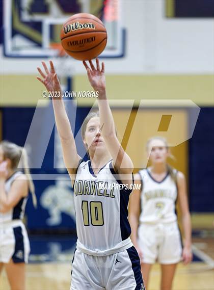 Thumbnail 1 in Huntington North @ Norwell photogallery.