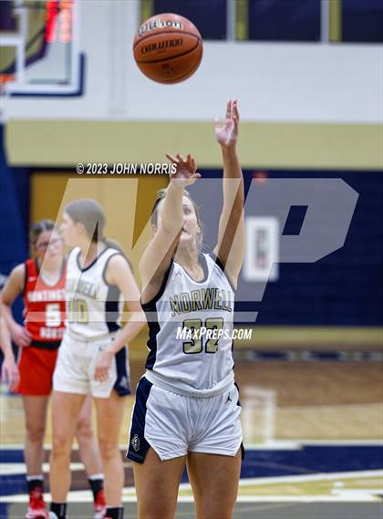 Thumbnail 1 in Huntington North @ Norwell photogallery.