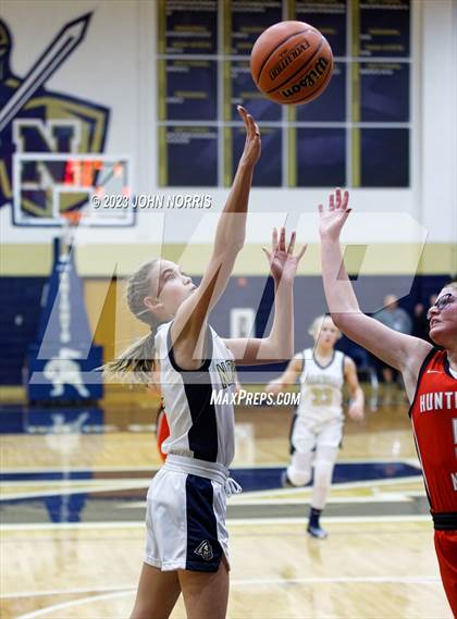Thumbnail 2 in Huntington North @ Norwell photogallery.