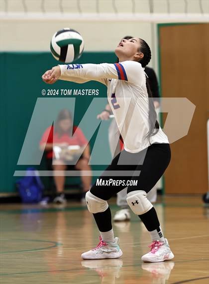 Thumbnail 1 in North Mecklenburg @ Myers Park (NCHSAA 4A Round 1) photogallery.
