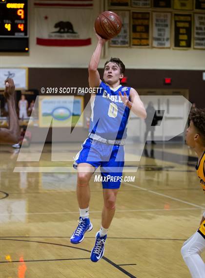 Thumbnail 3 in Santa Margarita vs. Rancho Christian photogallery.