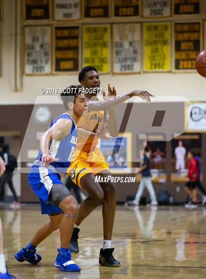 Thumbnail 1 in Santa Margarita vs. Rancho Christian photogallery.